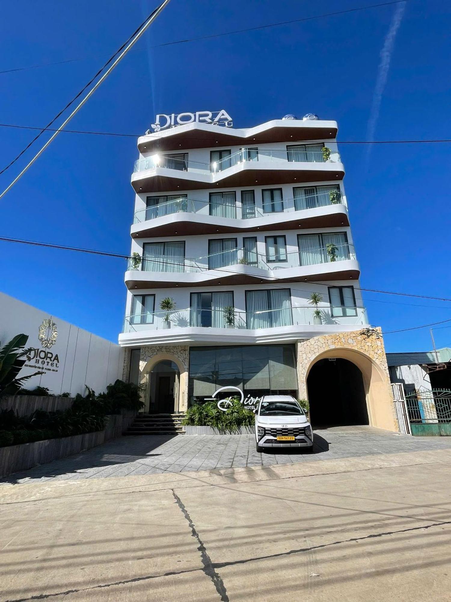 Diora Hotel Pleiku By Hos Экстерьер фото