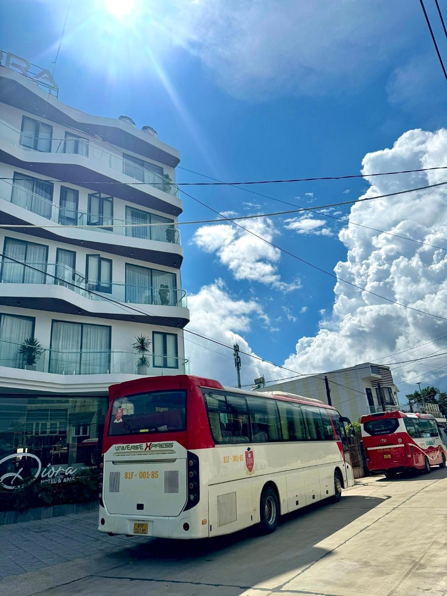 Diora Hotel Pleiku By Hos Экстерьер фото